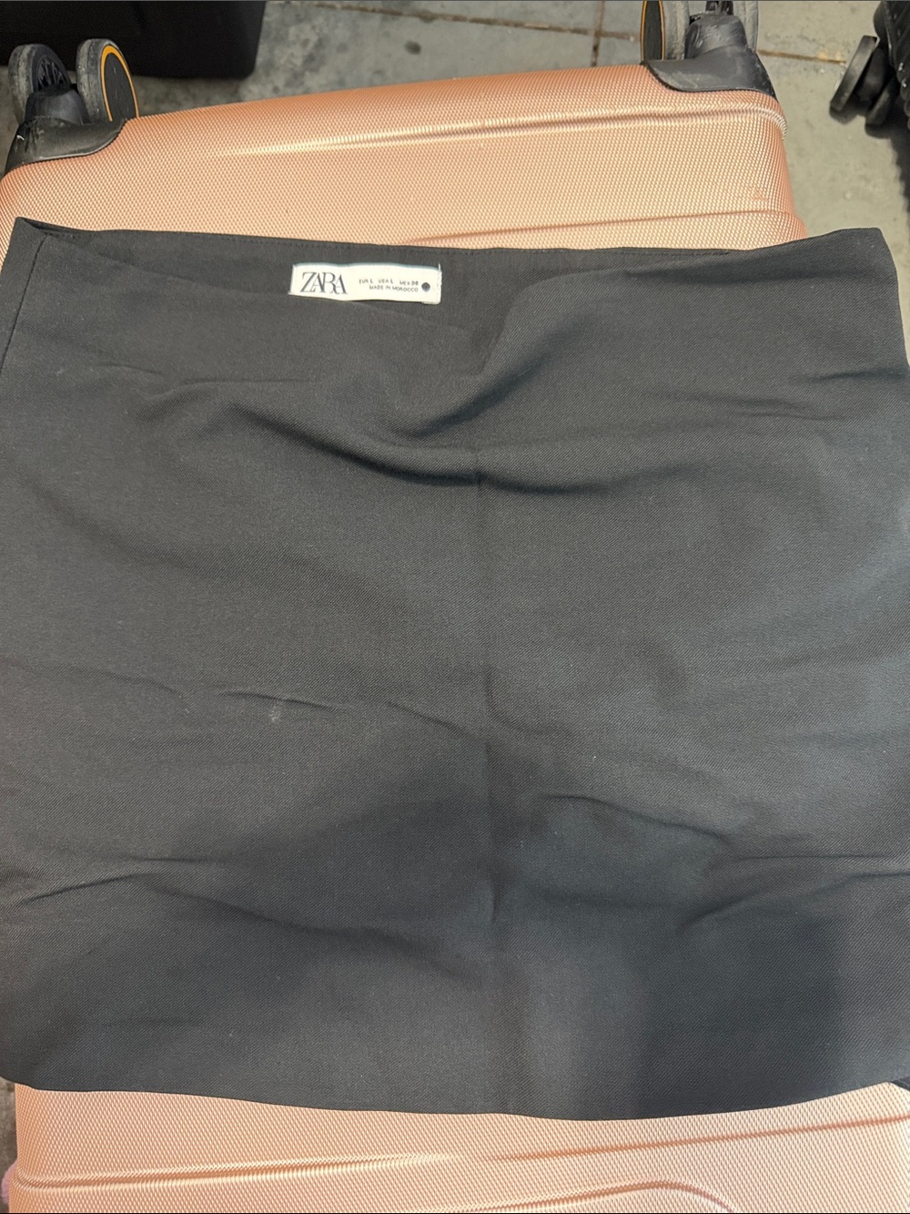 ZARA Black Straight Mini Skirt